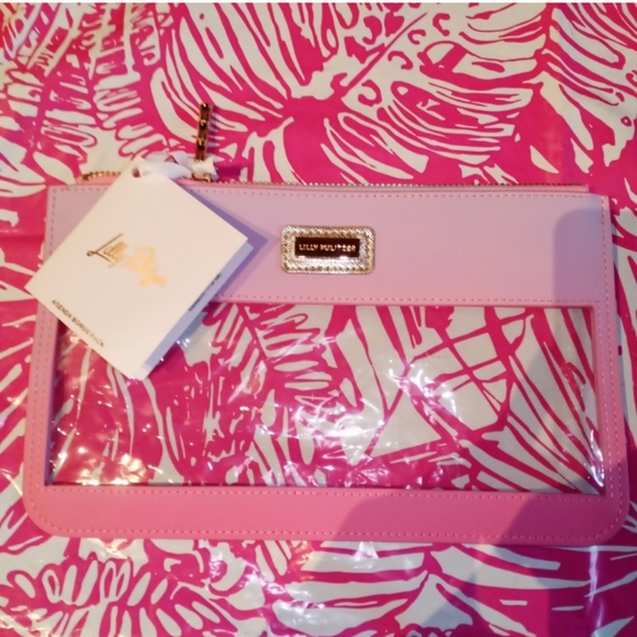 Lilly 5pc Bundle for Home, School, Office. Discount Lilly Pulitzer - Picture 2 of 9